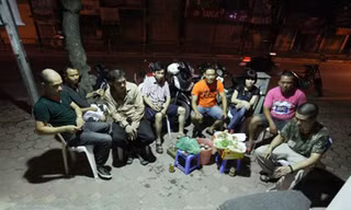 Euro xa và gần