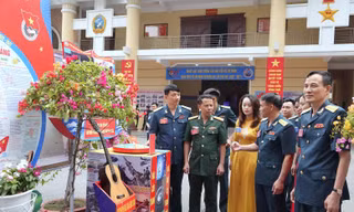 Đổi mới hình thức vận động thanh niên, xây dựng nhiều điển hình tiên tiến