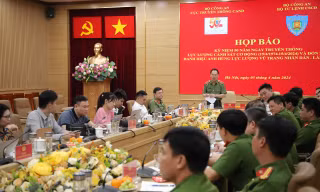 Lực lượng CSCĐ đón nhận danh hiệu Anh hùng Lực lượng vũ trang nhân dân lần 2