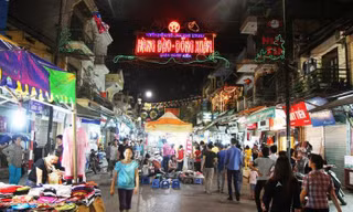  Chợ Đêm phố Hàng Đào – Đồng Xuân