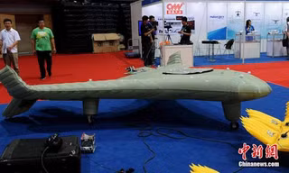 Một chiếc UAV màu xám được giới thiệu tại Triển lãm hồi tháng trước. Ảnh: China News.