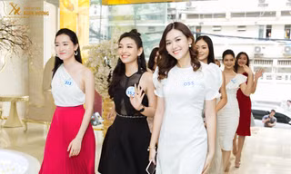 Dàn nhan sắc lọt vào chung khảo phía Bắc Miss World Vietnam 2019 đã có mặt tại Thâm mỹ viện Xuân Hương để được tư vấn và chăm sóc hình thể.