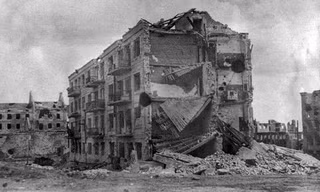 "Nhà của Pavlov" ngay sau trận đánh. Ảnh: Wikipedia.