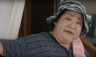 NSƯT Minh Vượng vào vai bà Hến "ô sin" làm gián điệp.