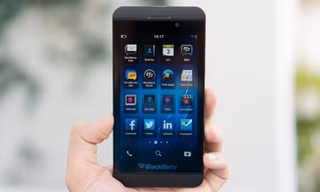 Lợi dụng "cơn sốt" BlackBerry Z10 tại Việt Nam, hàng dựng đã bắt đầu xuất hiện gây nhầm lẫn cho người tiêu dùng.