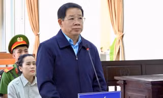 Móc ngoặc với Cty Việt Á, cựu Giám đốc CDC Lâm Đồng cùng đồng phạm lĩnh án
