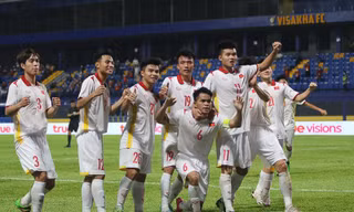 HLV Đinh Thế Nam: ‘Nhiều cầu thủ U23 Việt Nam có thể 'lọt mắt xanh' của thầy Park' 