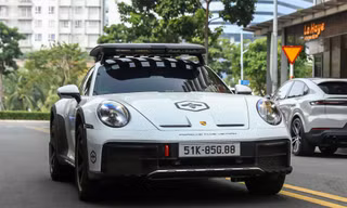 Cận cảnh Porsche 911 Dakar tại Việt Nam