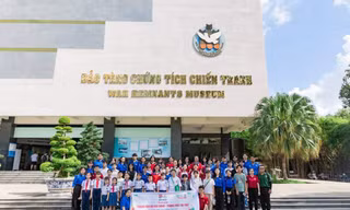 Thanh niên tình nguyện hè: Cùng thiếu nhi tìm hiểu lịch sử vẻ vang của dân tộc