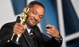 Will Smith bị thiệt hại thế nào sau lệnh cấm tham dự Oscars trong 10 năm tới?