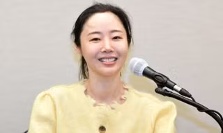 Min Hee Jin họp báo lần 2, mong "làm hòa" với HYBE vì tương lai của NewJeans