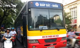 Hà Nội: Người cao tuổi được trợ giá khi đi xe buýt