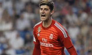 Thibaut Courtois trong màu áo Real Madrid