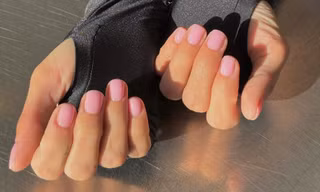 Bubblegum nails: Xu hướng mang đến cảm giác tươi sáng, tinh tế cho ngày Hè