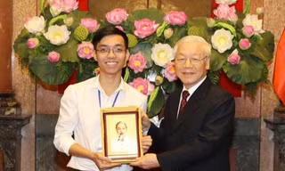 Đoàn viên thanh niên khắc ghi hình ảnh và lời dạy của Tổng Bí thư Nguyễn Phú Trọng