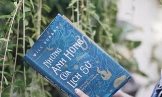 Ảnh chụp sách "Những anh hùng của lịch sử"