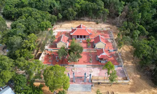 Khánh thành đền thờ liệt sỹ tại hồ Kẻ Gỗ