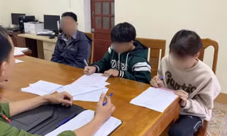 Rủ nhau mang hung khí từ Hà Tĩnh vào Quảng Bình tìm đối thủ