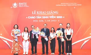 Sứ mệnh y đức 
