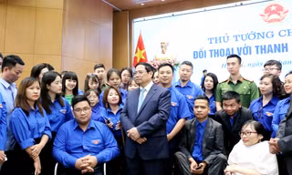 Thủ tướng Chính phủ Phạm Minh Chính gặp mặt và đối thoại với thanh niên đúng ngày 26/3