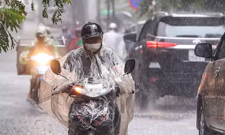 Ngày 6/12, không khí lạnh gây rét đậm ở miền Bắc, mưa lớn tại khu vực miền Trung