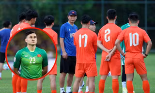 Thủ môn chính ĐT Việt Nam gặp chấn thương, Đặng Văn Lâm không được chọn thay thế