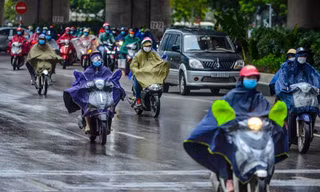 Nhiệt độ sắp giảm đột ngột chuyển từ nắng nóng sang đón không khí lạnh