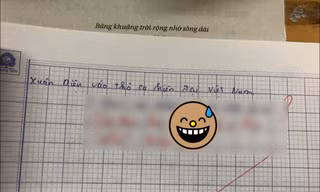 Học trò không thuộc thơ nên tự "chế" trong bài kiểm tra, cô giáo để lại lời phê cực hài
