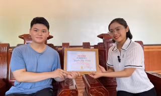 "Bỏ túi" bí kíp ôn thi Đánh giá năng lực của nam sinh Thái Nguyên đạt 120/150 điểm