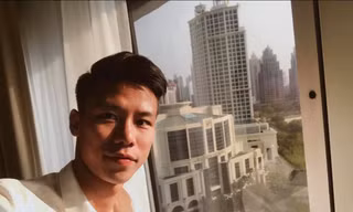 Quế Ngọc Hải đăng hình "sống ảo" lại bị dân mạng bóc mẽ, đành cầu xin "Hãy tha cho tôi!"