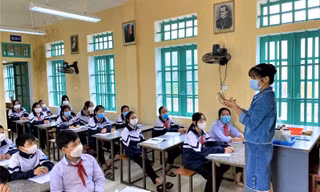 Xuất hiện các chùm ca mắc COVID-19 tại trường học, Bộ GD&ĐT chỉ đạo khẩn
