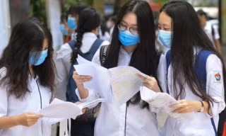 Vụ một số trường yêu cầu học sinh yếu kém không thi vào lớp 10: Phía Phòng GD&ĐT nói gì?