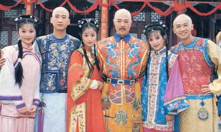 3 bộ phim truyền hình Hoa ngữ nổi tiếng được tạo nên từ những “đoàn phim nghèo nhất”