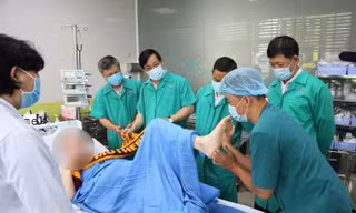 Bệnh nhân phi công chia sẻ cảm xúc khi được chữa khỏi 