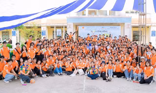 'Thắp sáng vùng biên' - Sinh viên biến bài kiểm tra cuối kỳ thành dự án cộng đồng ý nghĩa