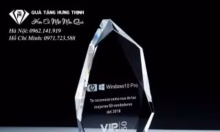 Quà tặng Hưng Thịnh - trao gửi giá trị qua những món quà