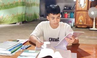 Nam sinh dân tộc Thái và hành trình thành thủ khoa khối C 