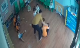 Phụ huynh đánh trẻ mầm non: Bộ Giáo dục đề nghị cơ quan chức năng vào cuộc