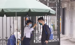 Điều chỉnh khung kế hoạch thời gian năm học: Các trường ĐH có phải 'dồn toa'?