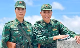NSƯT Hoàng Hải, Việt Anh chia tay 'Cuộc chiến không giới tuyến'