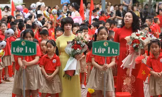 Lễ khai giảng tại trường Tiểu học Thành Công A: Chào đón 180 "tân binh" lớp 1!