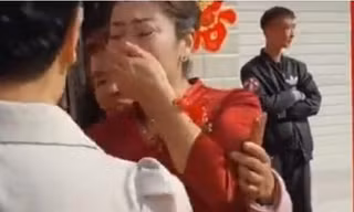 Vào ngày cưới, mẹ chú rể phát hiện ra cô dâu chính là con gái ruột đi lạc từ nhỏ của mình
