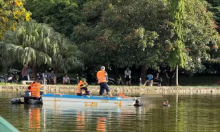 Hà Nội: Tìm thấy thi thể người đàn ông dưới hồ điều hòa