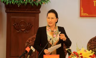 Chủ tịch Quốc hội Nguyễn Thị Kim Ngân làm việc tại Gia Lai