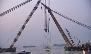 Chiếc tàu Wanshenzhou 67 bị chìm trên sông Trường Giang. Ảnh: Xinhua