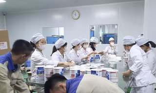 Thủ tướng yêu cầu đẩy nhanh tiến độ điều tra, sớm kết luận vụ sản xuất, buôn bán sữa giả