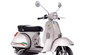 Vespa PX phiên bản đặc biệt kỷ niệm 150 năm Ý độc lập