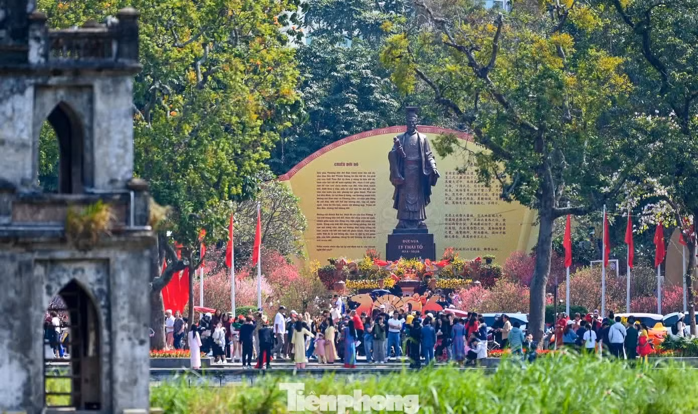 ho-guomjpg3.jpg