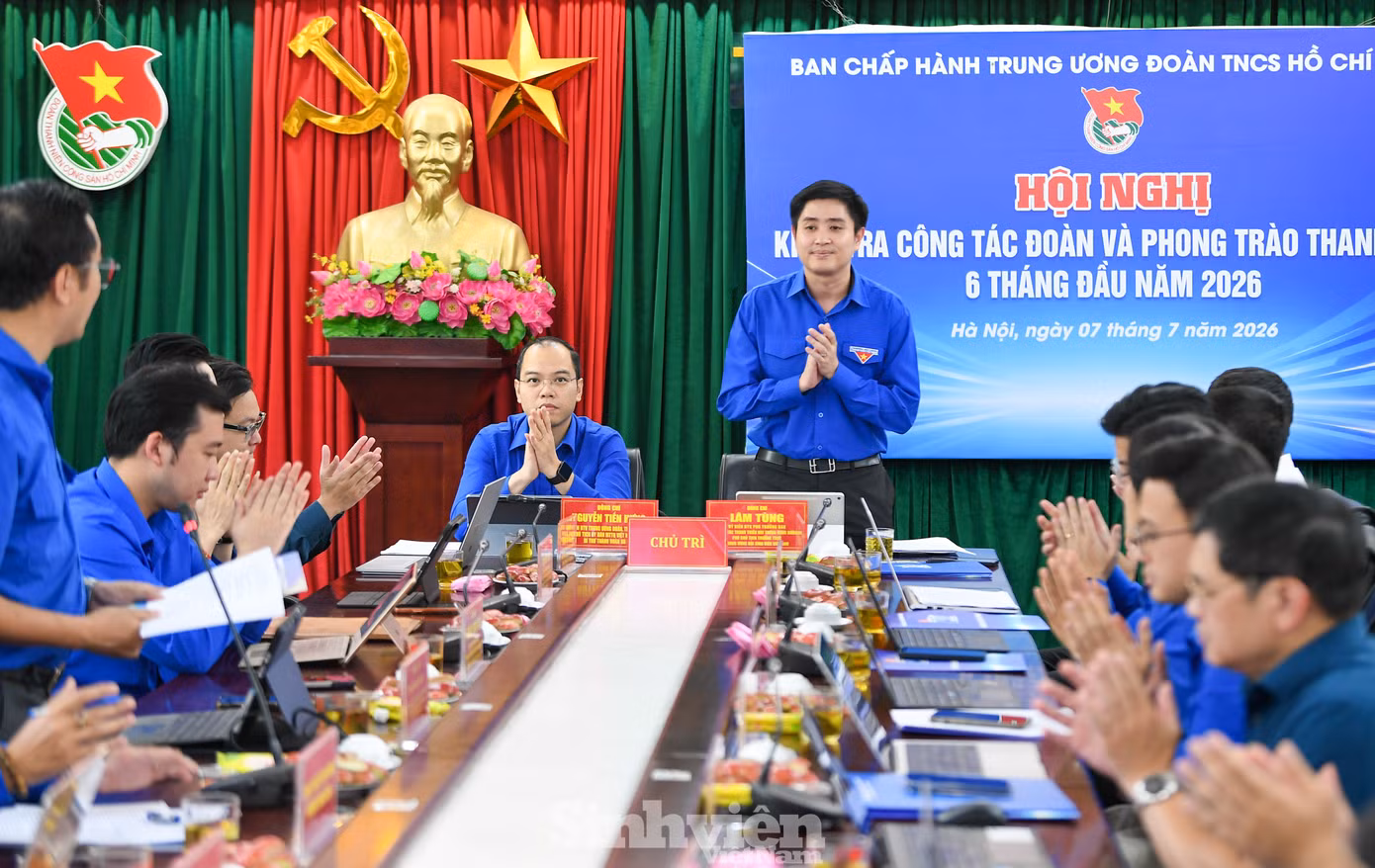 sv-kiem-tra.jpg