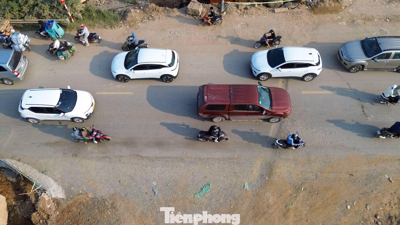 tp_cau-mai-linh27.jpg